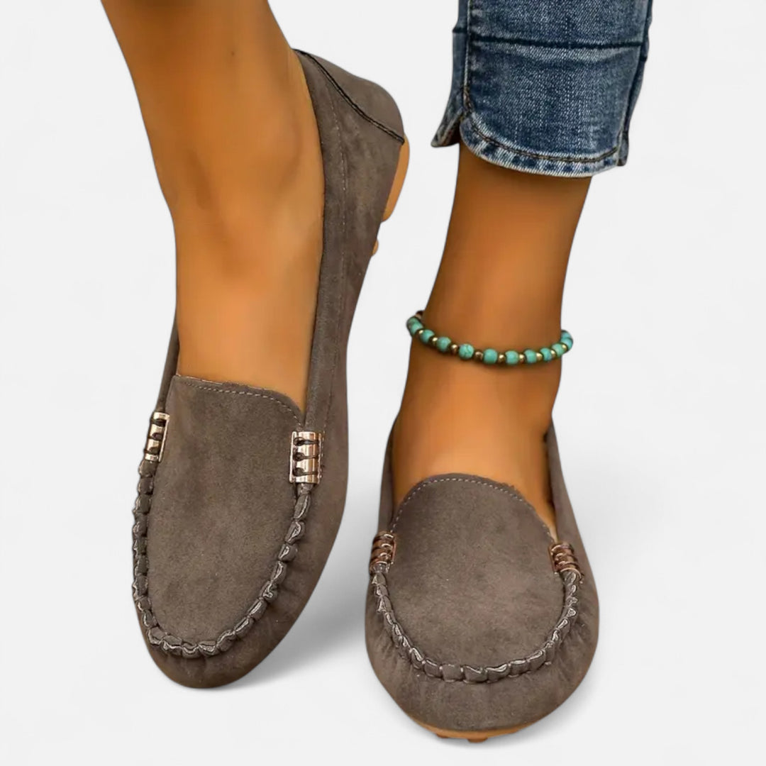 NOMU Lifestyle | Women’s Metal-Accent Loafers – Heritage Charm