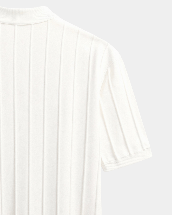 T-SHIRT MIT STRUKTURIERTEM STRICK UND RUNDHALSAUSSCHNITT