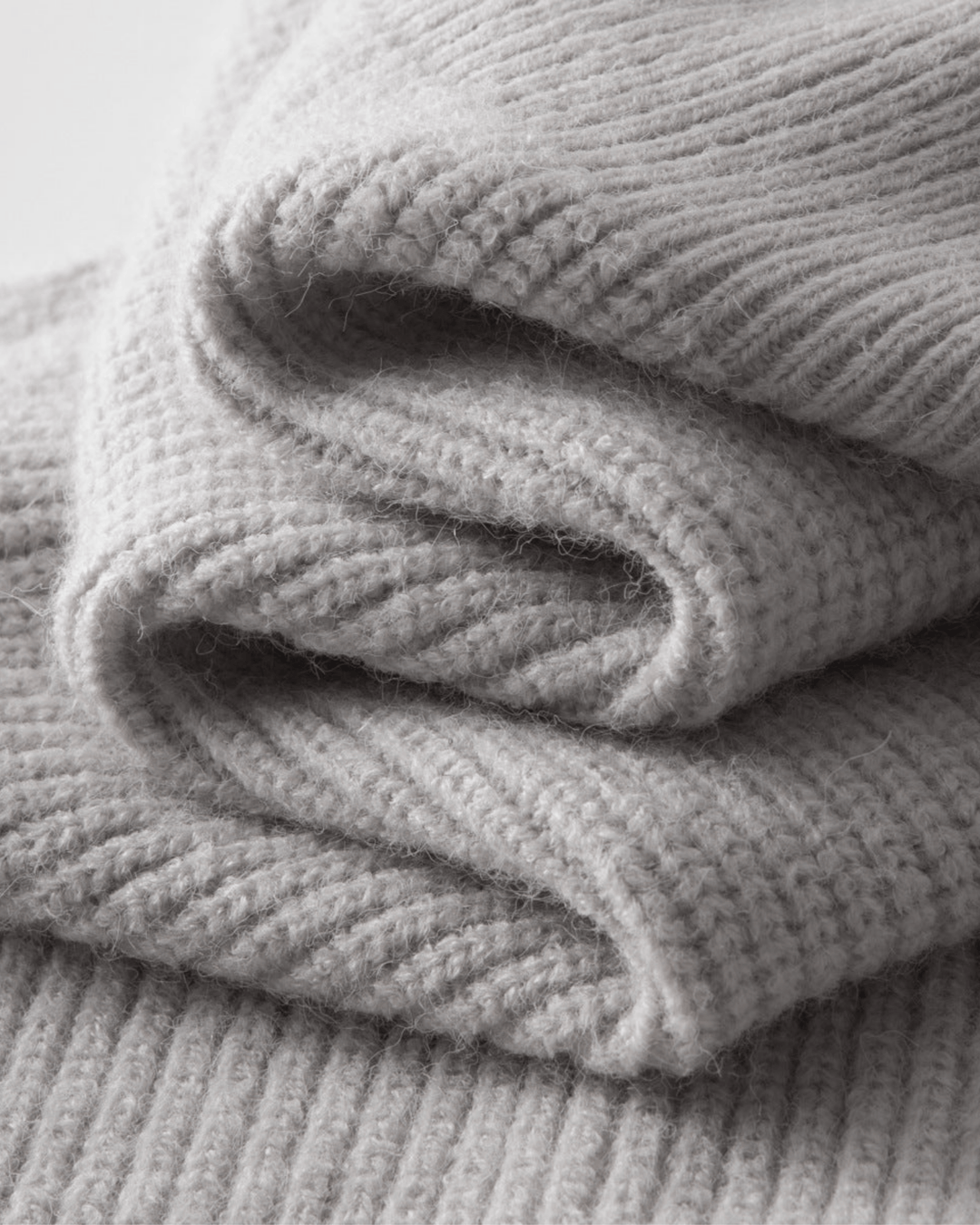 URBAN TEXTURED ZIP SWEATER