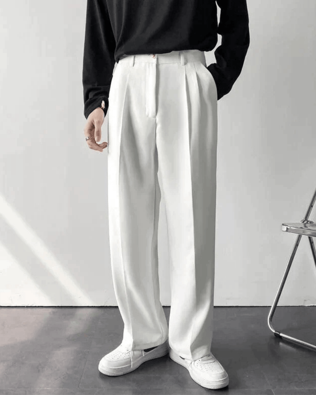 MINIMALIST STRAIGHT-LEG TAILORED TROUSERS