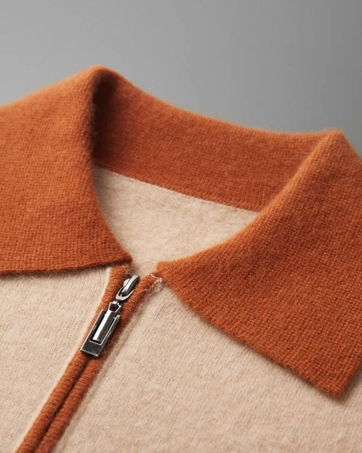 ZWEIFARBIGER WOLLPULLOVER MIT HALBEM REISSVERSCHLUSS