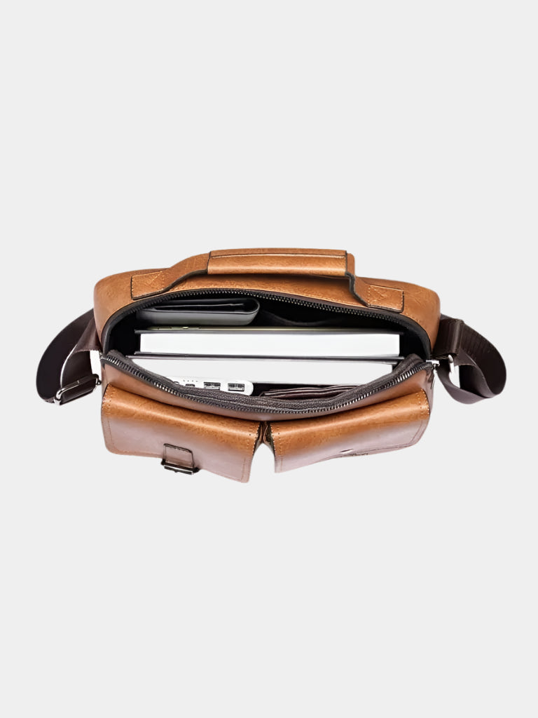 URBAN EXECUTIVE LEATHER MESSENGER