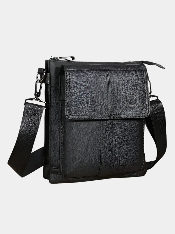FLAP POCKET LEATHER CROSSBODY BAG