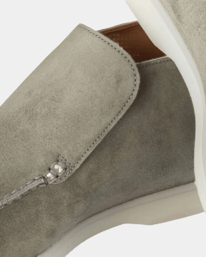 SALBEI-WILDLEDER-LOAFER-STIEFEL