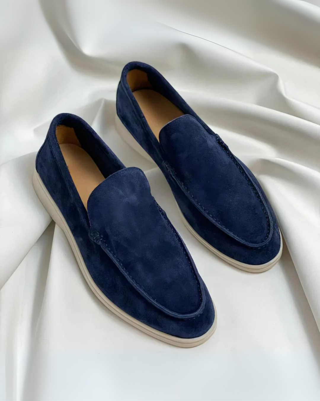 VINTAGE SUEDE MEN LOAFERS