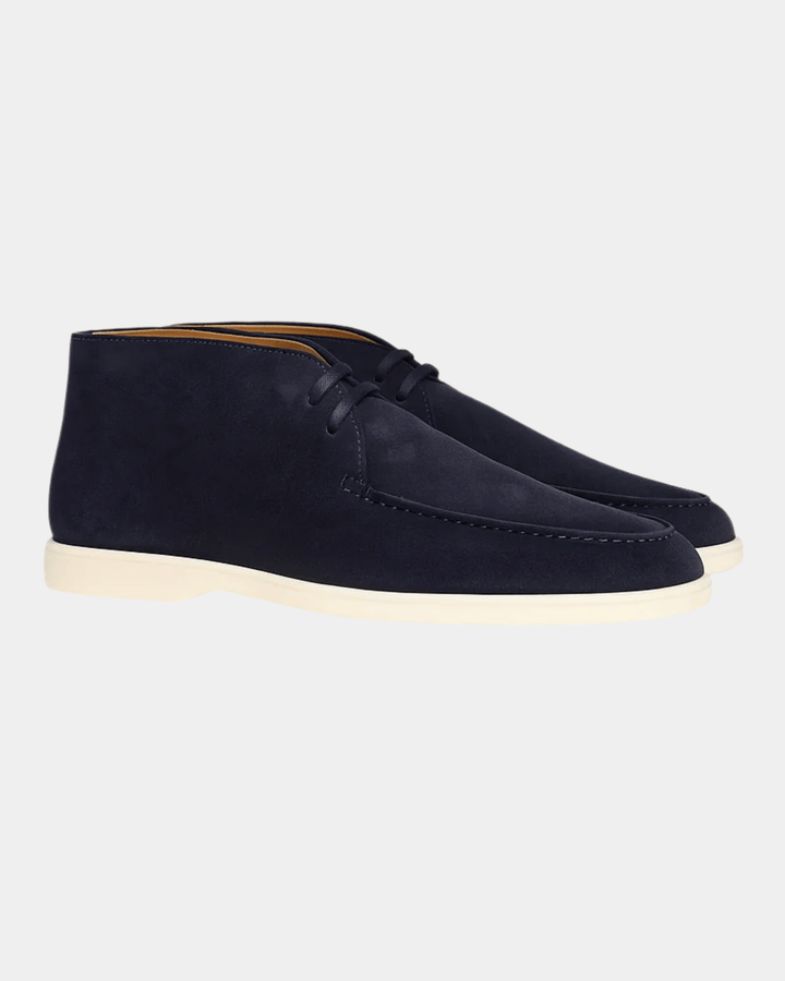 CHUKKA AUS MARINEBLAUEM KREPP-WILDLEDER