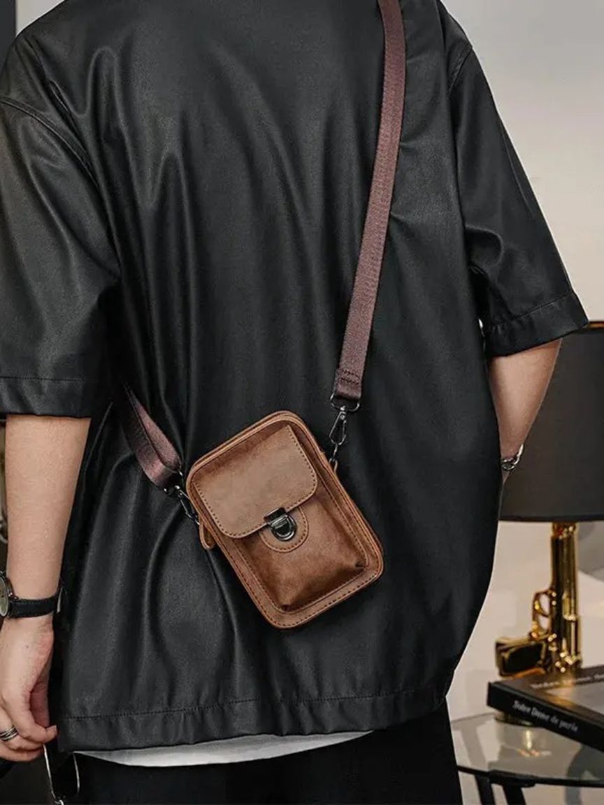RETRO LEATHER PHONE CROSSBODY POUCH