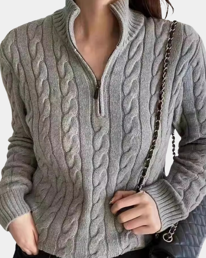 CLASSIC CABLE KNIT ZIP SWEATER