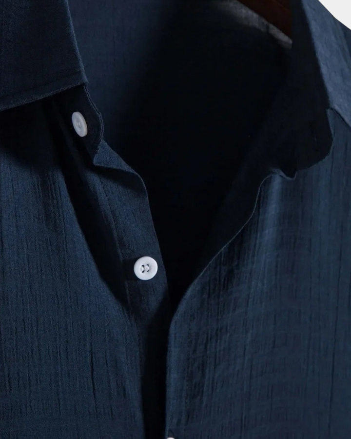 MINIMALIST CASUAL BUTTON SHIRT