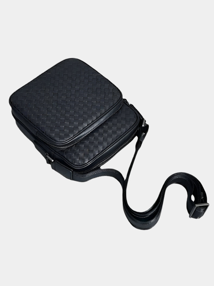 MODERN WOVEN CROSSBODY BAG