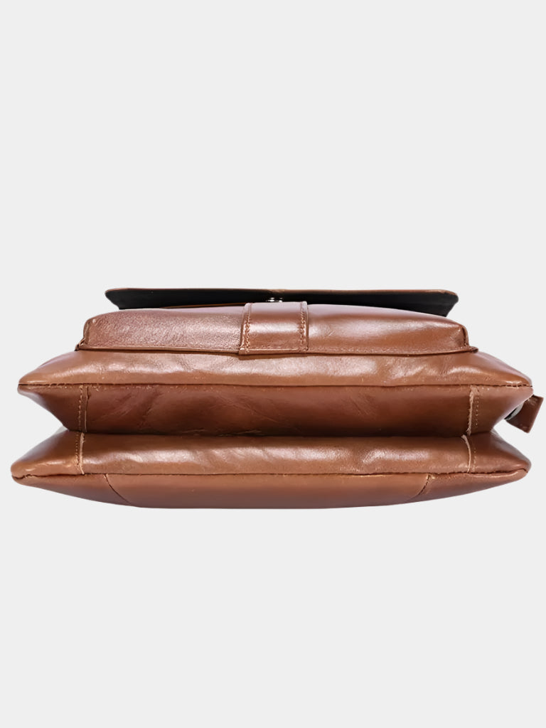 FLAP POCKET LEATHER CROSSBODY BAG