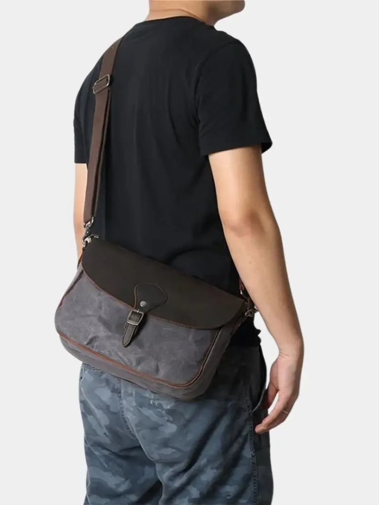 HERITAGE CANVAS CROSSBODY CLUTCH