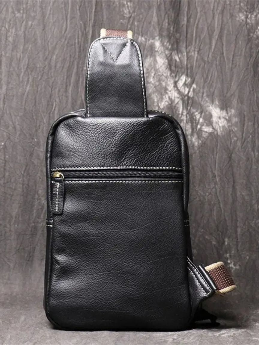 MODERNER SLING-RUCKSACK AUS LEDER