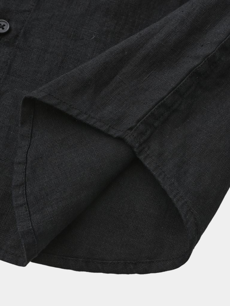 MONOCHROMES SET FÜR ENTSPANNTE ELEGANZ
