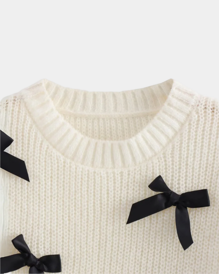 BOW EMBELLISHED KNIT TOP