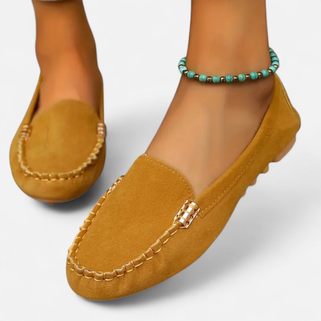 NOMU Lifestyle | Women’s Metal-Accent Loafers – Heritage Charm