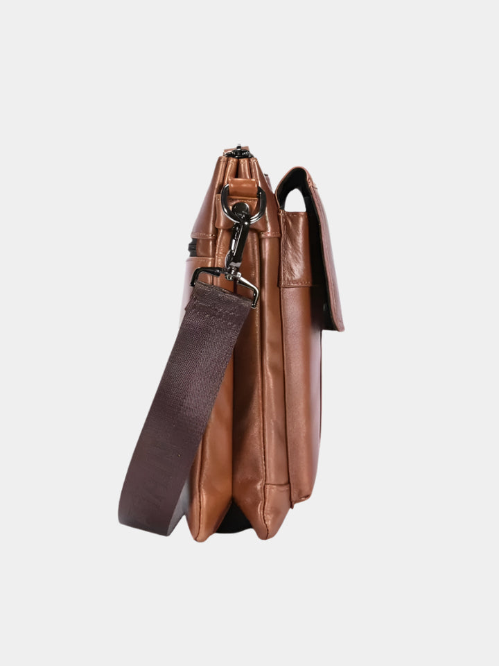 FLAP POCKET LEATHER CROSSBODY BAG