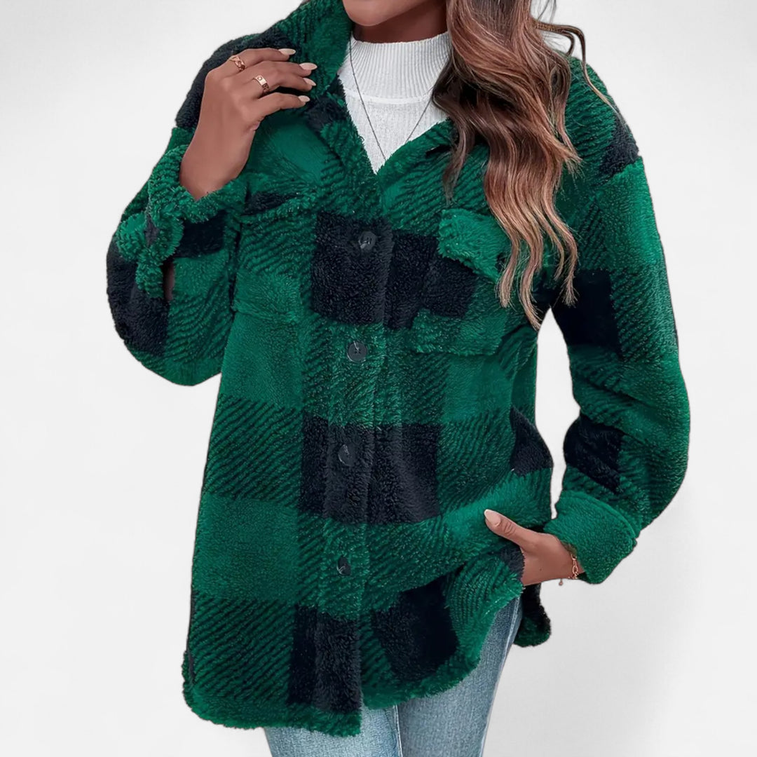 NOMU Lifestyle | Women’s Plush Fleece Coat – Timeless Elegance