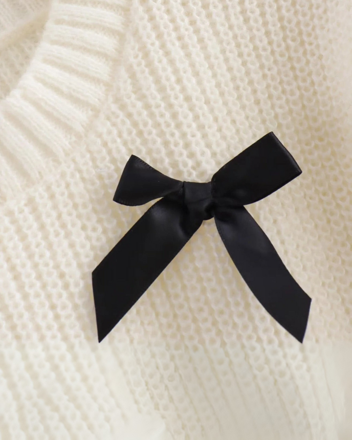 BOW EMBELLISHED KNIT TOP