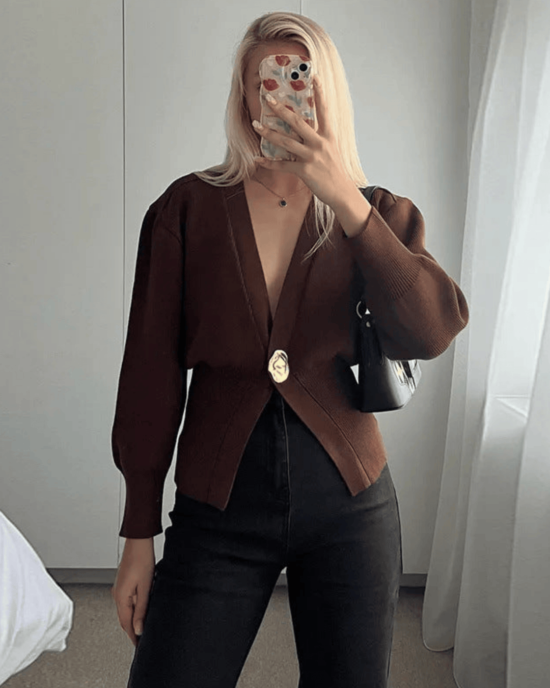 DEEP V SINGLE-BUTTON CARDIGAN