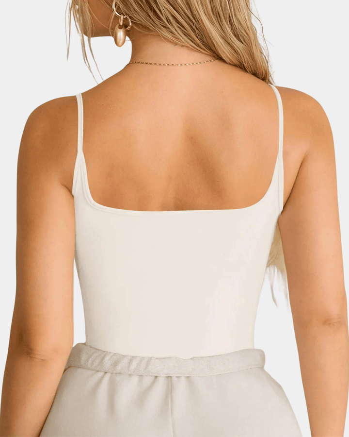 BASIC SEAMLESS CAMI TOP