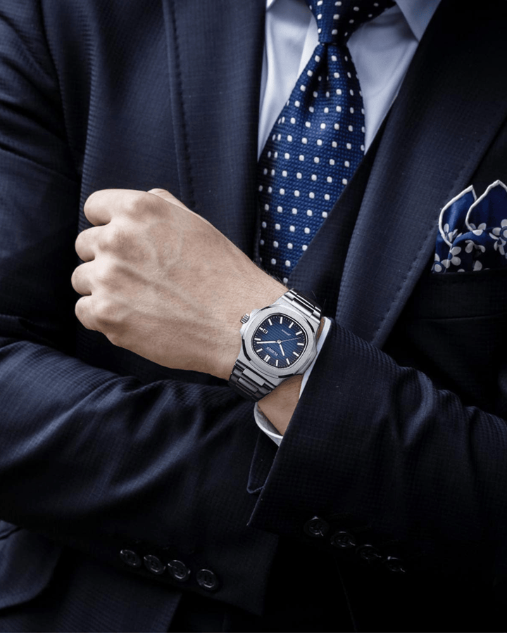 ELEGANTE BUSINESS-UHR AUS EDELSTAHL