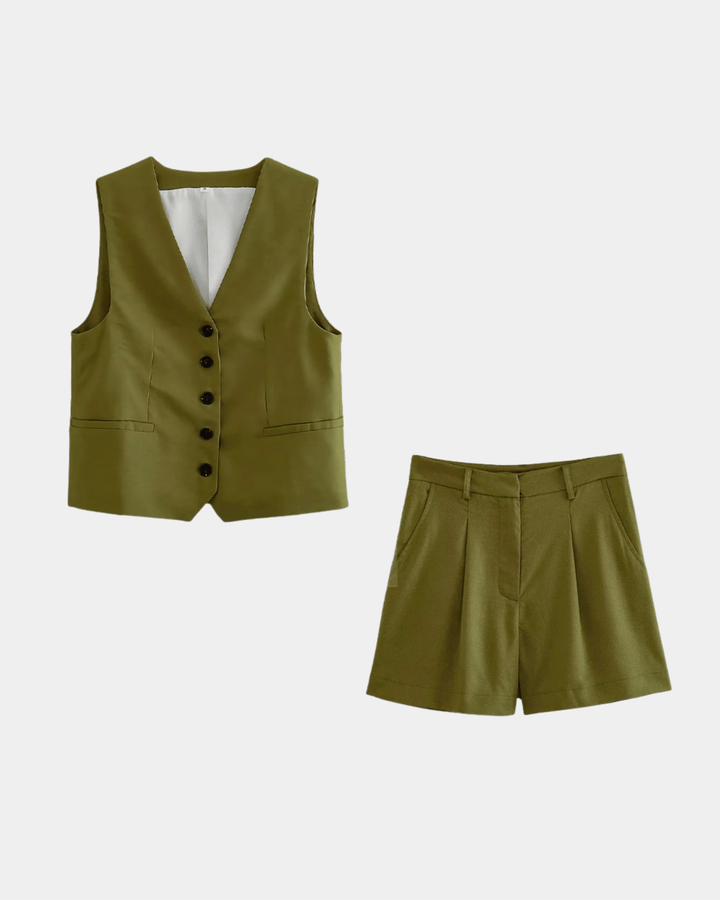 CLASSIC VEST AND SHORTS SET
