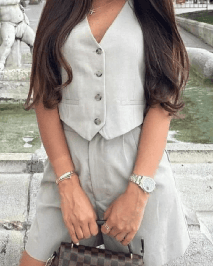 CLASSIC VEST AND SHORTS SET