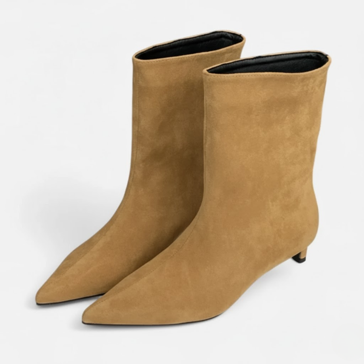 Women’s Vintage Pointed-Toe Ankle Boots – Low Heel Elegance