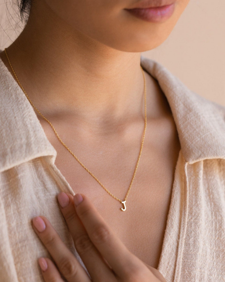 GOLD INITIAL NECKLACE
