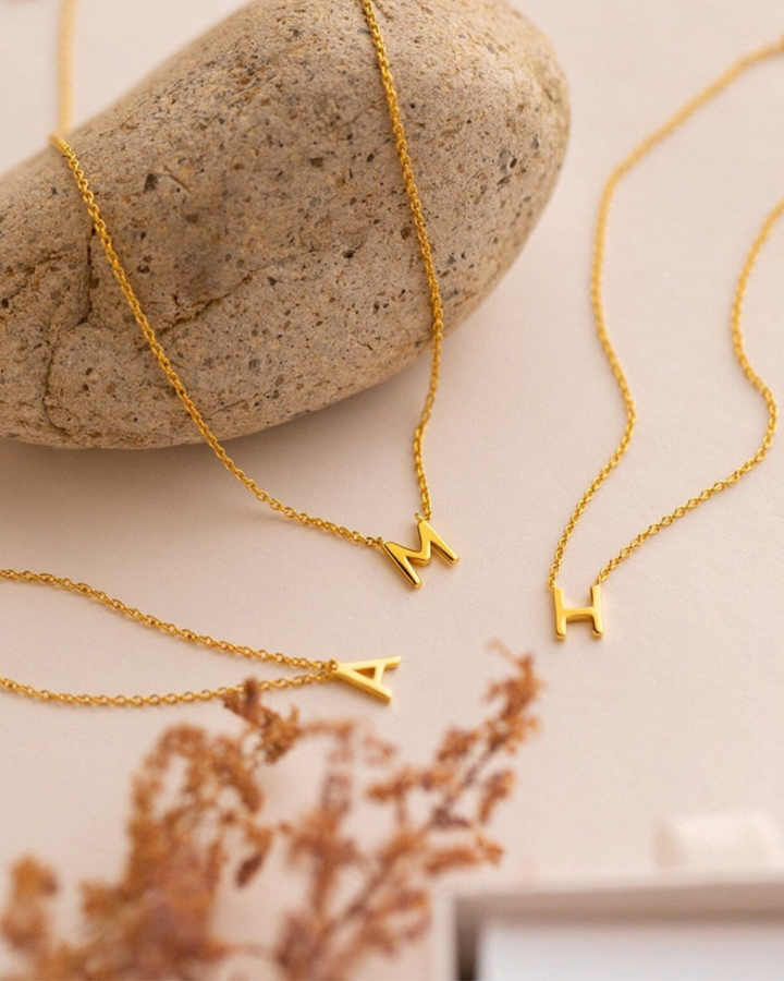 GOLD INITIAL NECKLACE