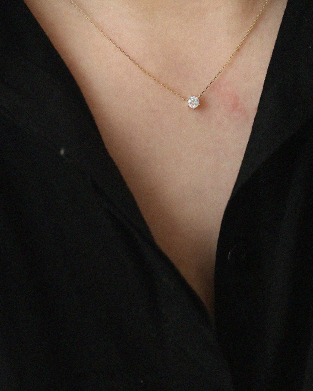 DAINTY DIAMOND CHARM NECKLACE