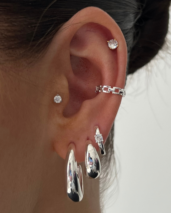 SCULPTED GLOW HOOP EARRINGS