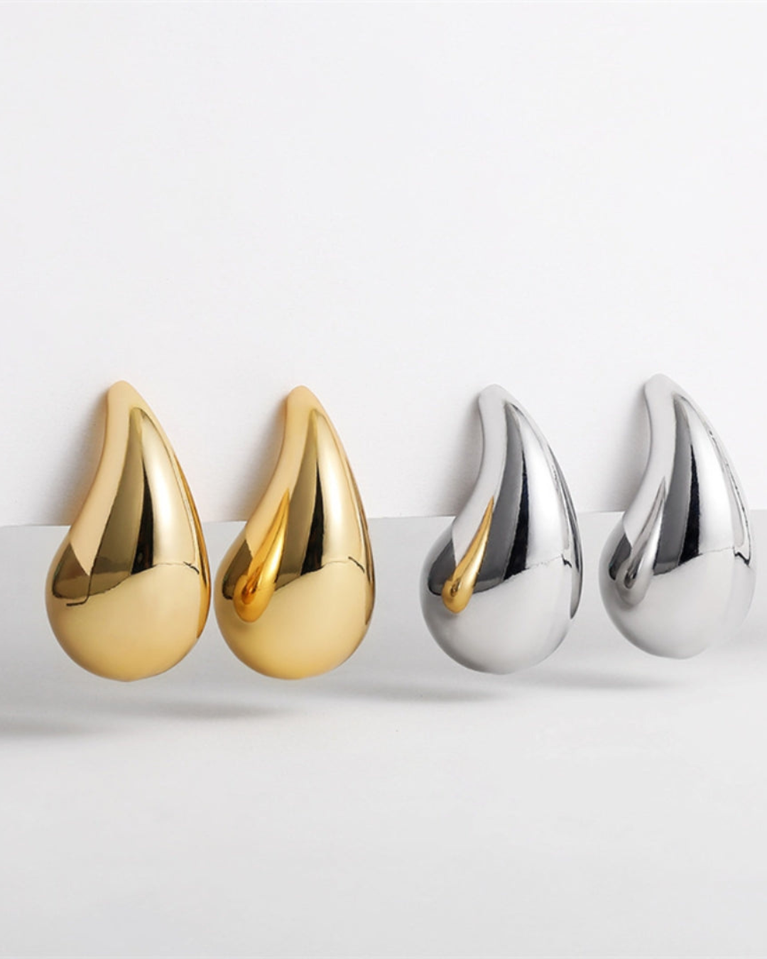 MODERN MUSE TEARDROP STUDS