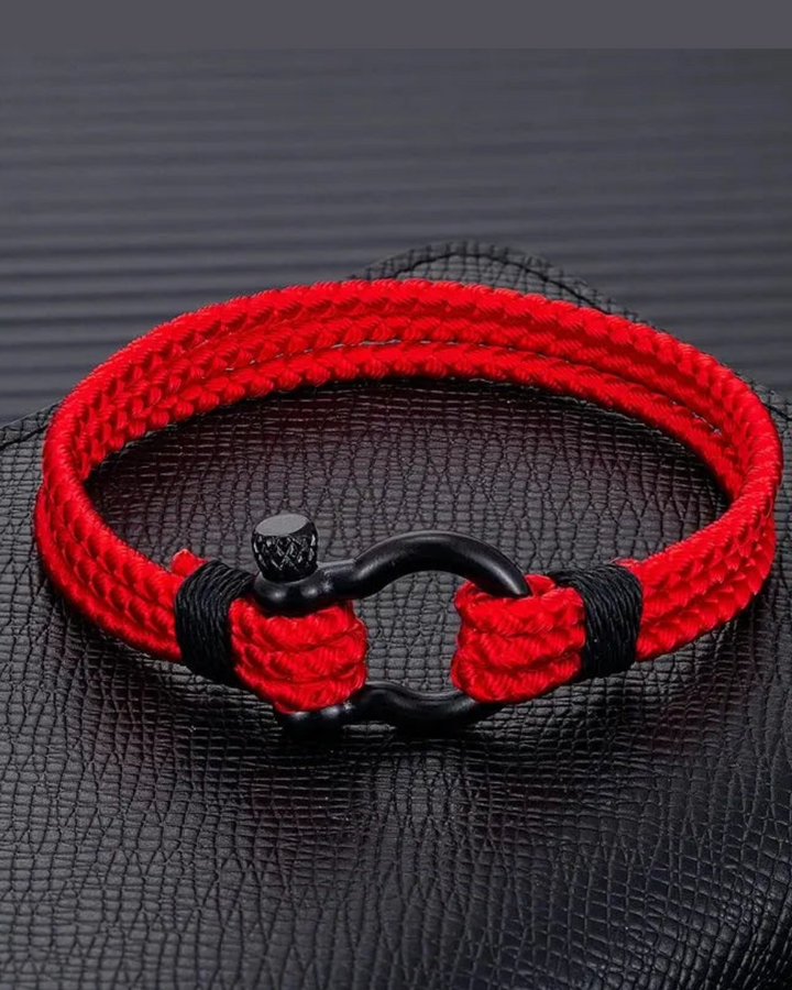 URBAN KNOT PARACORD ARMBAND