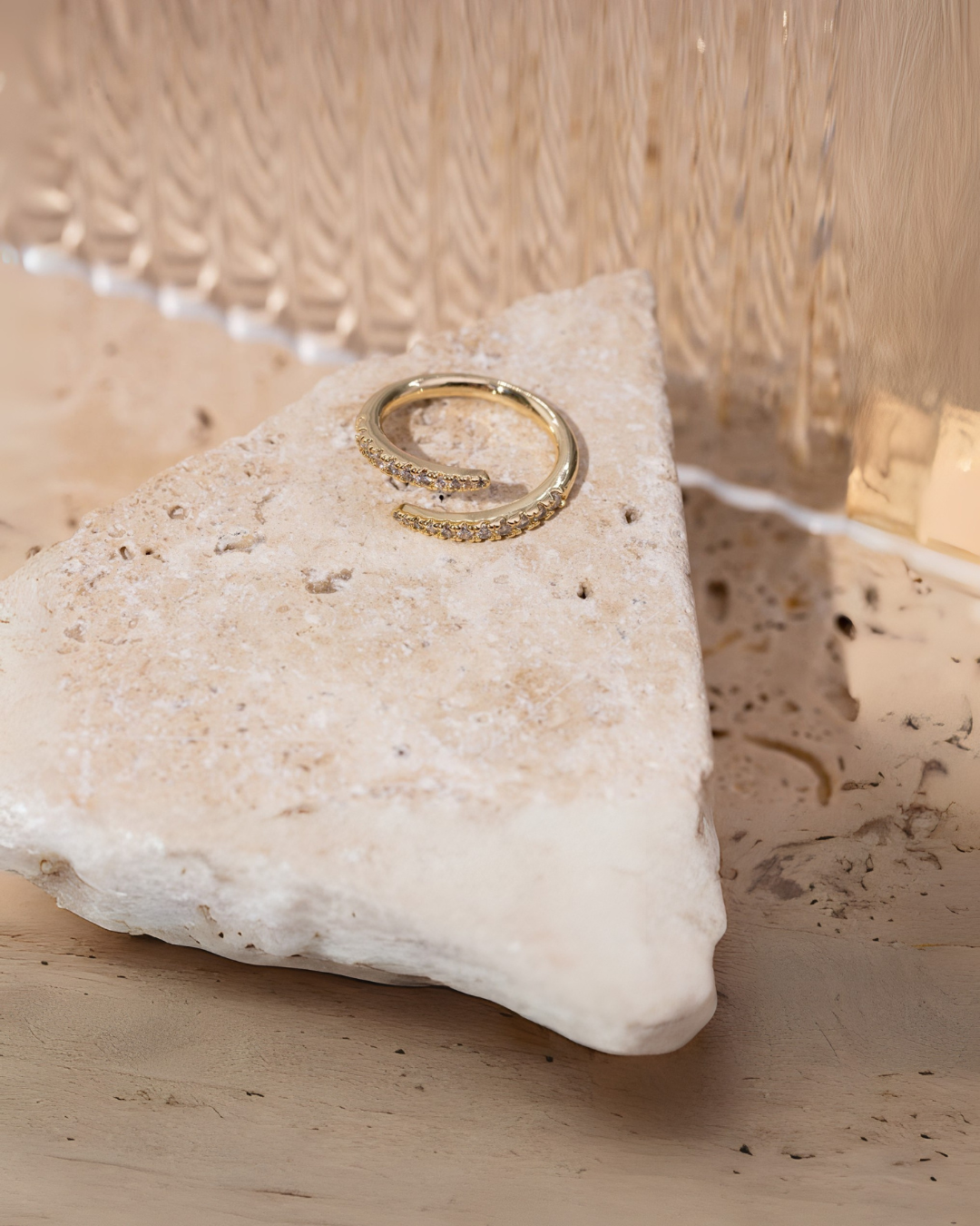 MODERN OPEN-BAND PAVÉ RING