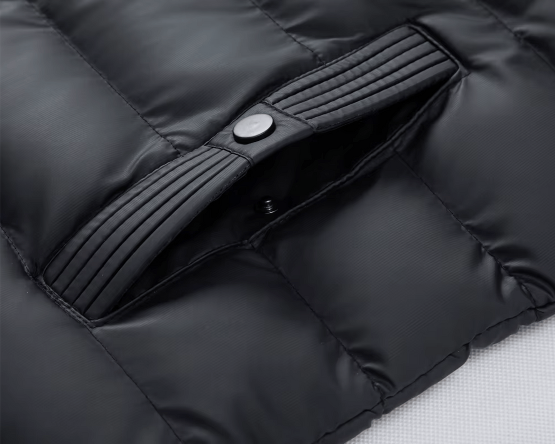 ZWEIFARBIGE KAPUZENJACKE MIT PUFFER