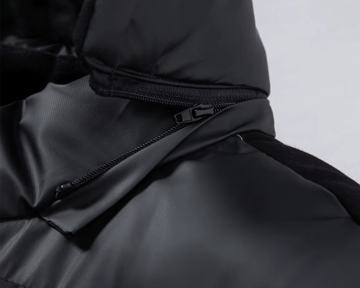 ZWEIFARBIGE KAPUZENJACKE MIT PUFFER