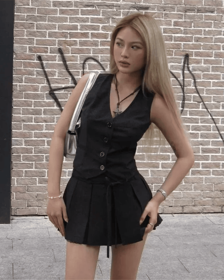 CLASSIC VEST AND PLEATED SKIRT SET
