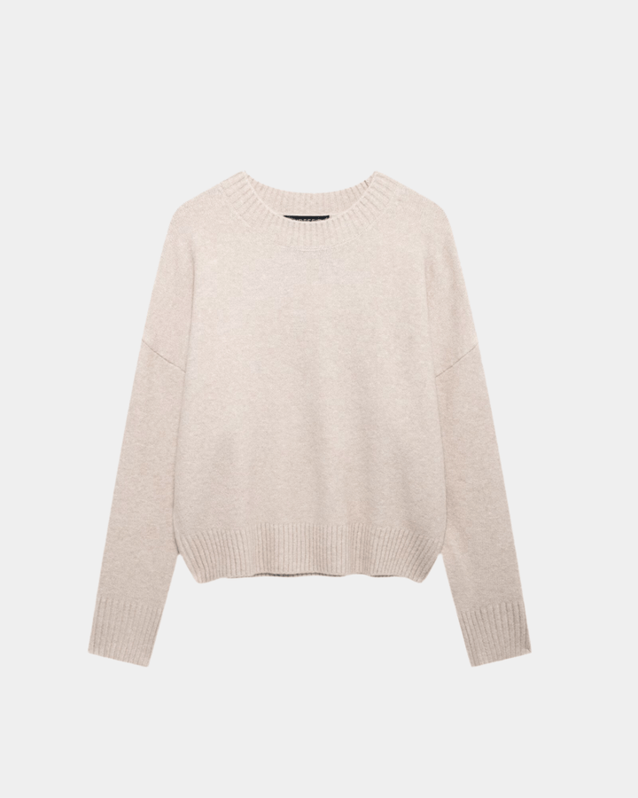 COZY CREWNECK SWEATER