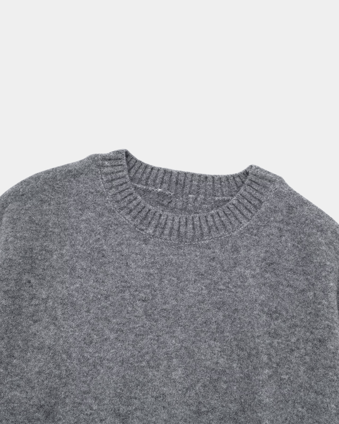 COZY CREWNECK SWEATER
