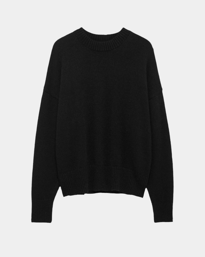 COZY CREWNECK SWEATER