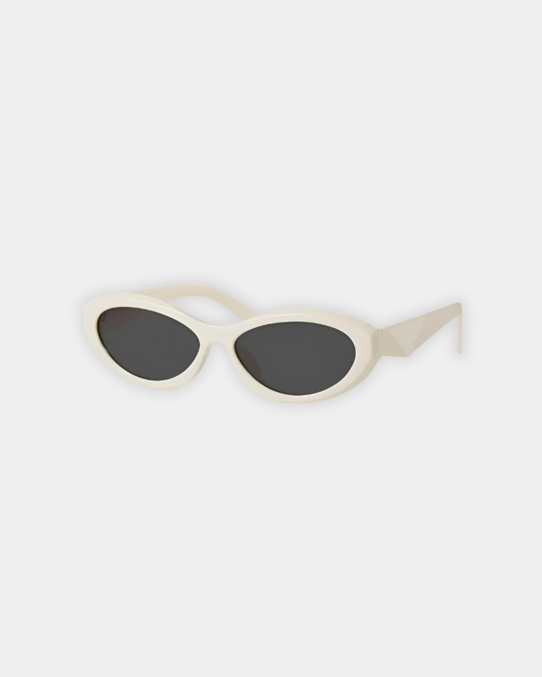 RETRO CAT-EYE SUNGLASSES