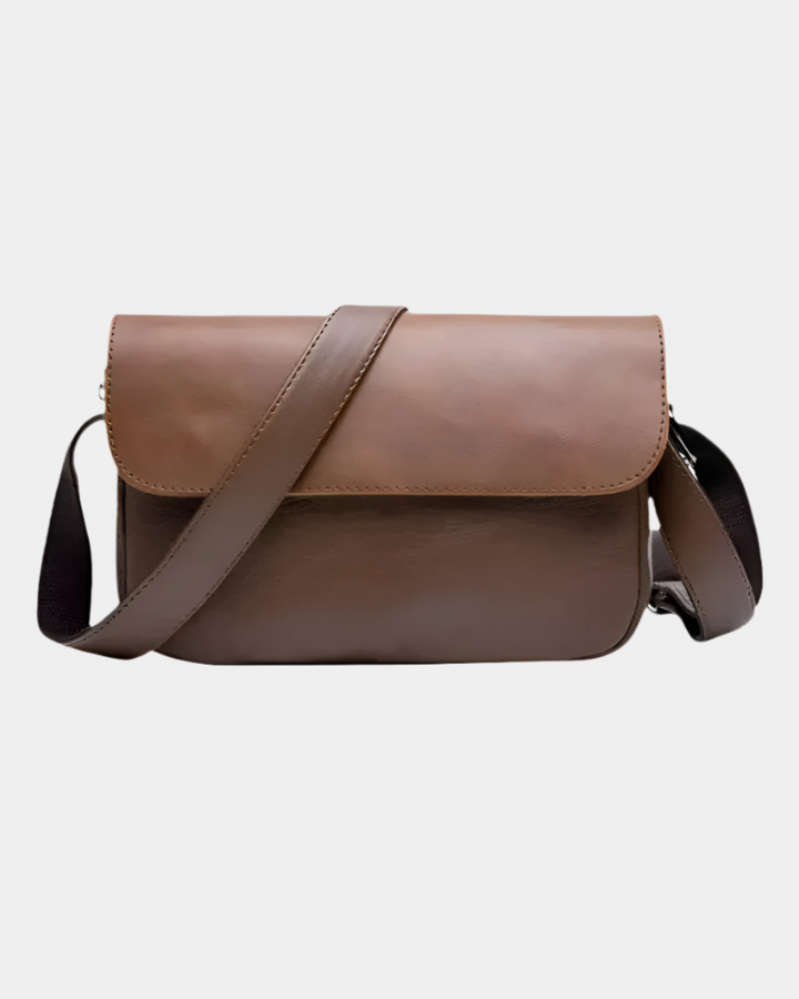 CROSSBODY-TASCHE AUS WEICHEM LEDER MIT ÜBERSCHLAG