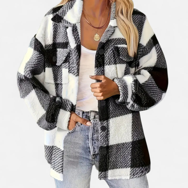 NOMU Lifestyle | Women’s Plush Fleece Coat – Timeless Elegance