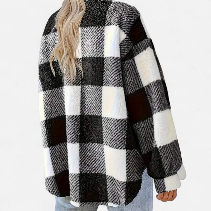 NOMU Lifestyle | Women’s Plush Fleece Coat – Timeless Elegance